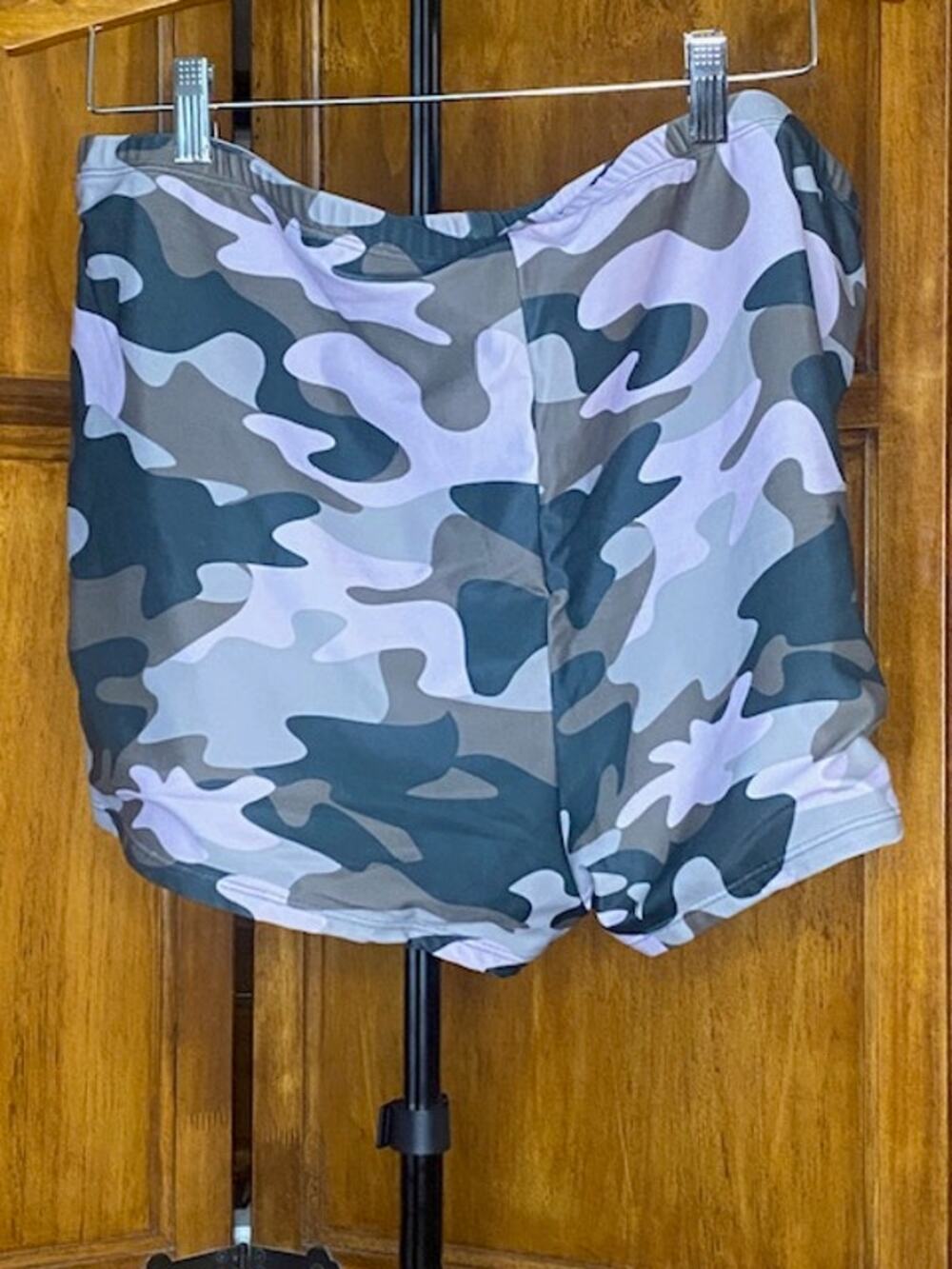 Women’s XL Camo Swim Shorts Gray Olive  Lavender Nylon Elastane Swim Bottoms